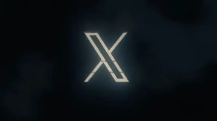 Logo X em um fundo preto