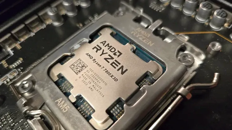 CPU AMD Ryzen 7 7800X3D da linha Zen 4