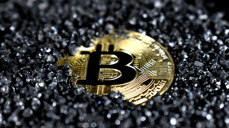 Hackers recuperam R$ 15 milhões em bitcoins após 11 anos